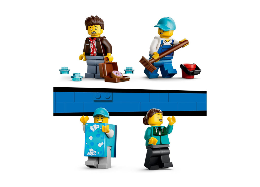 LEGO City Drive-Through Car Wash 583-Piece Building Set