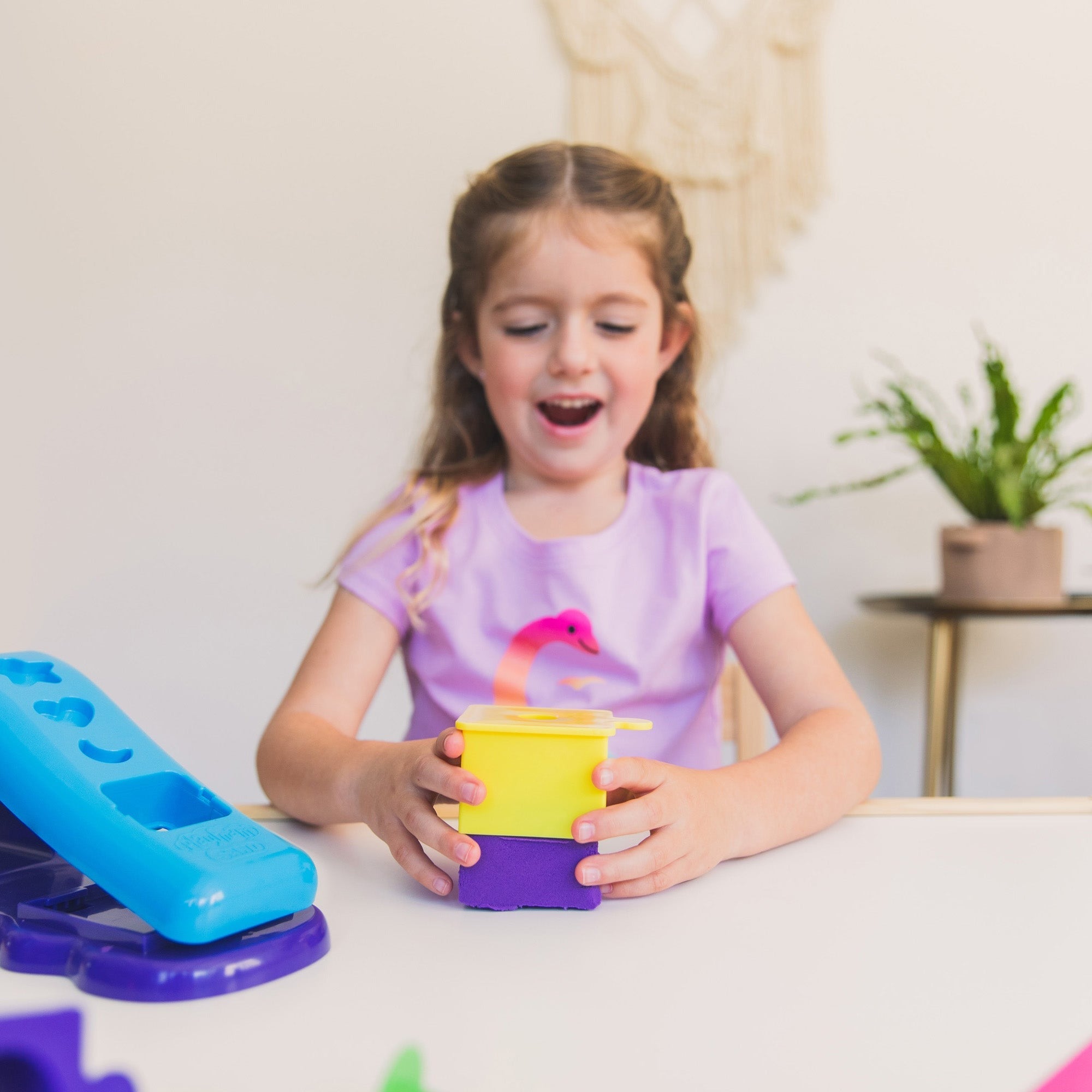 Educational Insights Sand Magic Reveal