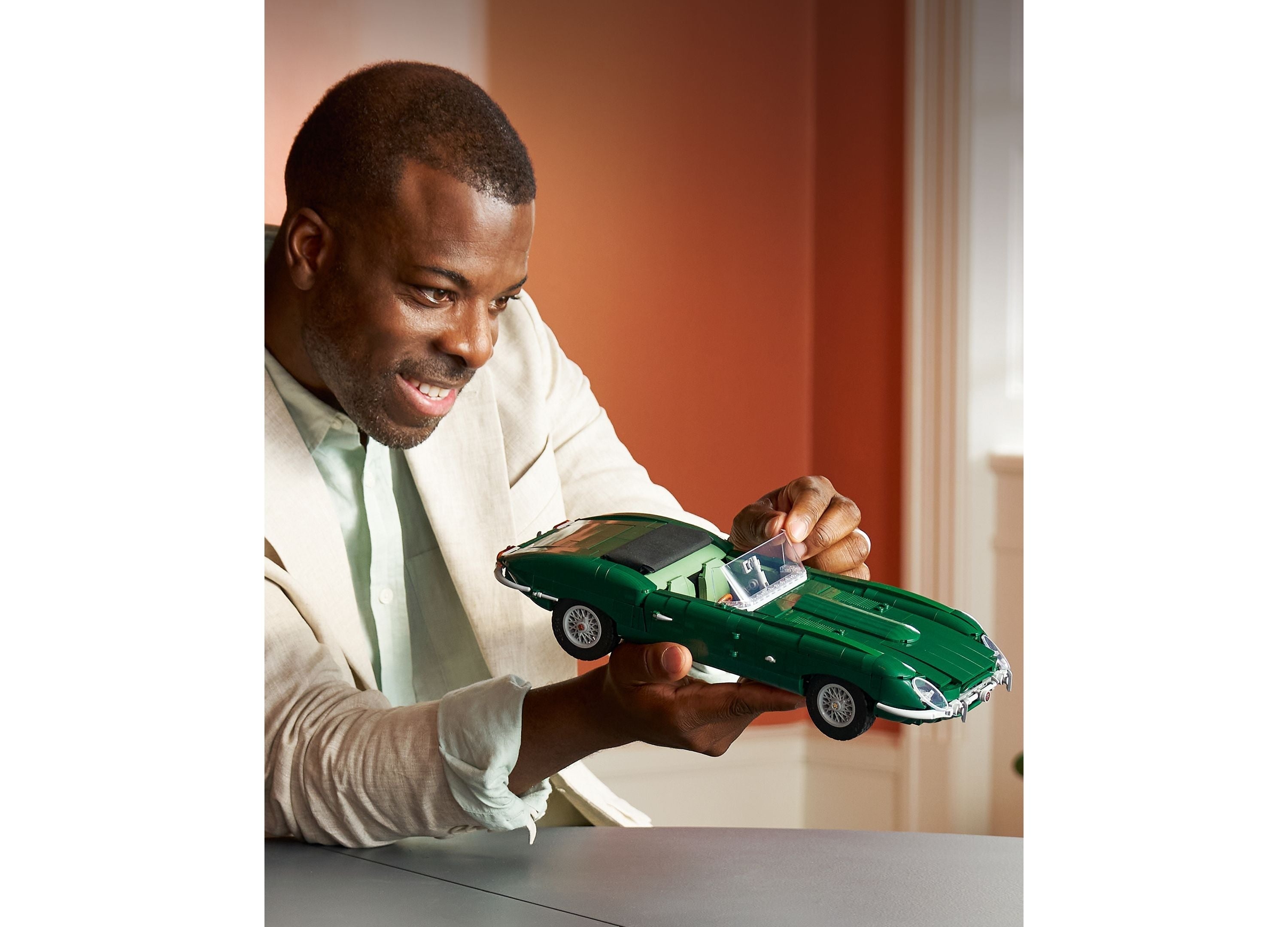 LEGO Icons Jaguar E-Type 1,673-Piece Building Set