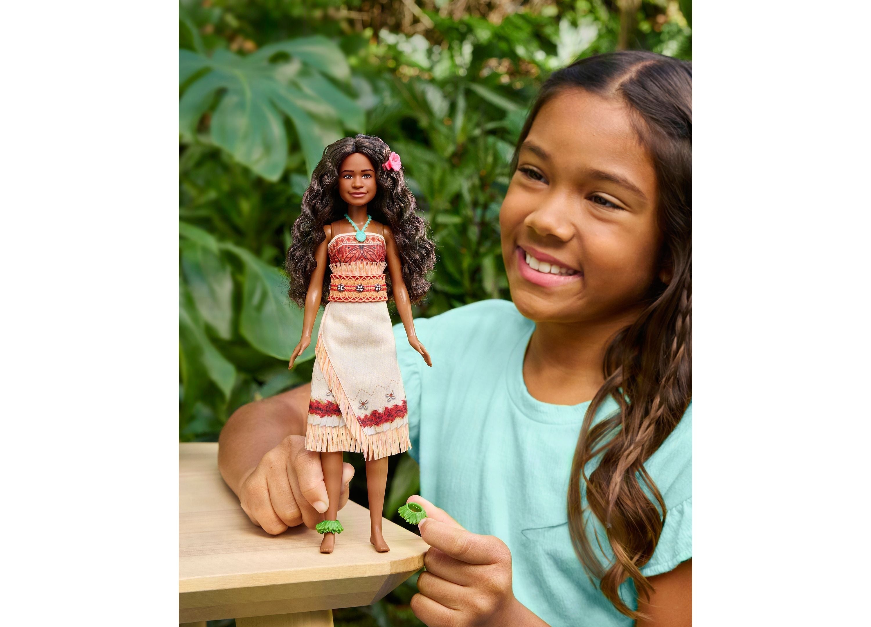 Disney Moana Fashion Doll Live-Action Movie Inspired With Removable Outfit And 5 Accessories
