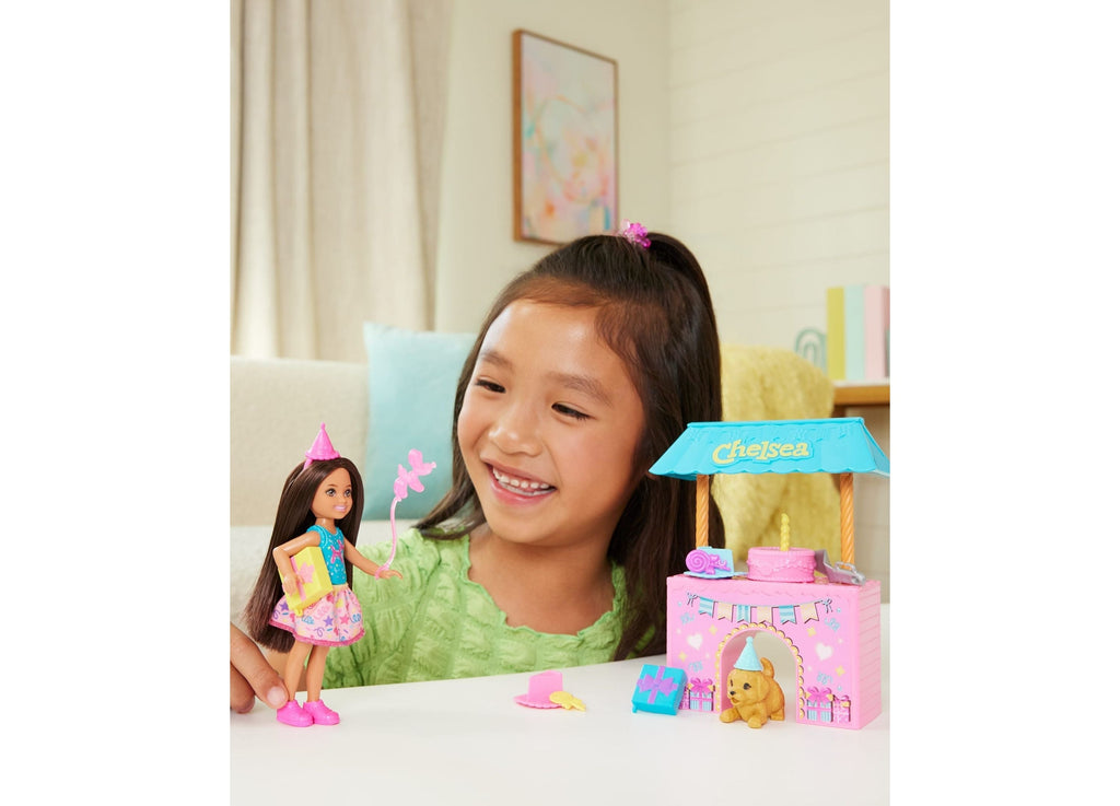 Barbie Club Chelsea Surprise Birthday Party Playset