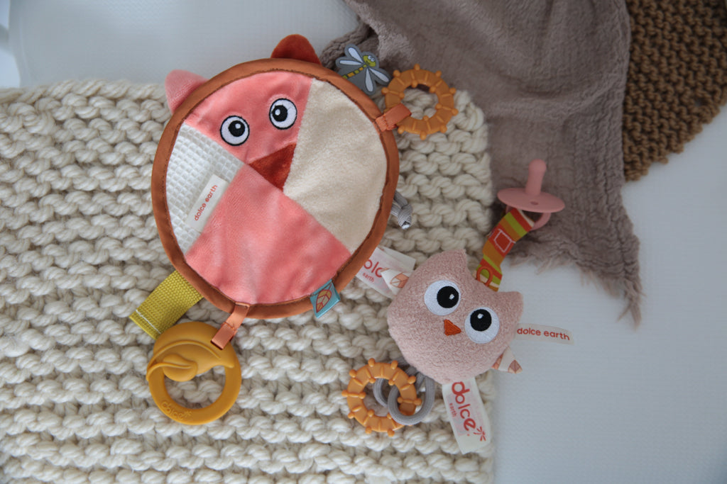 Dolce Plush Fiona Fox & Ollie Owl Comforter and Pacifier Holder Set