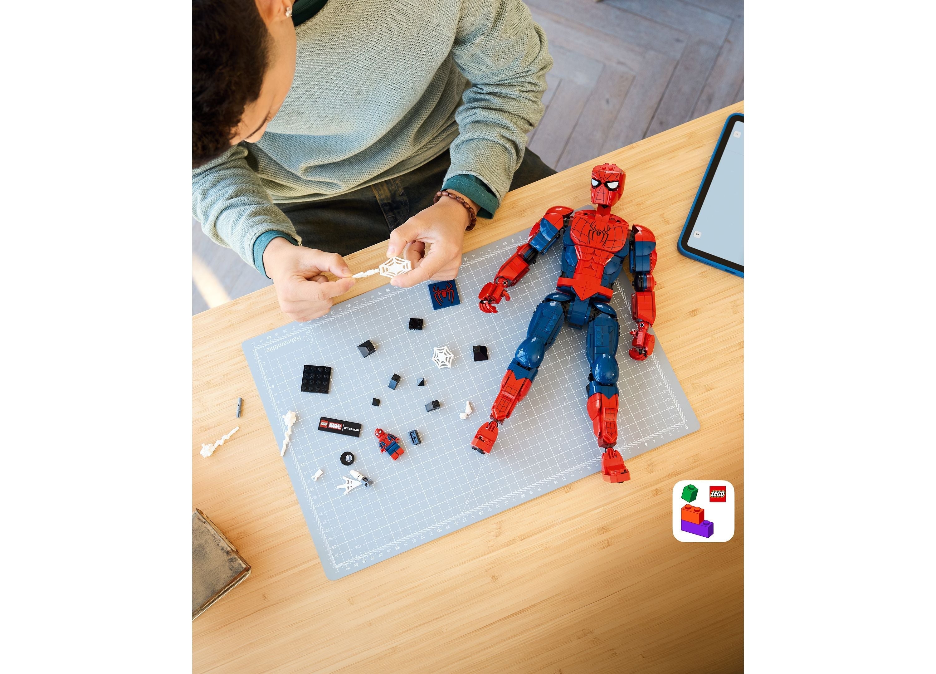 LEGO Marvel Spider-Man Hero Figure Building Toy, 813 Pieces