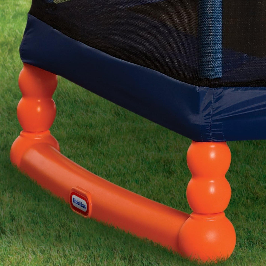 Little Tikes 7ft Kids' Trampoline with Safety Enclosure