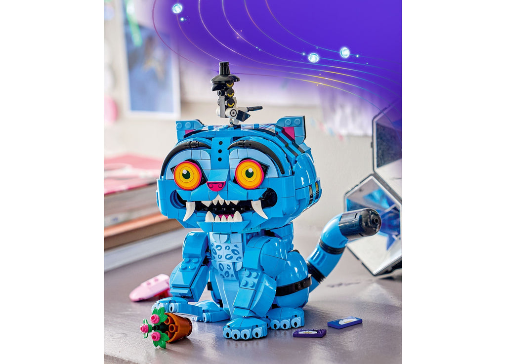 LEGO KPop Demon Hunters Derpy Tiger And Sussie Bird 825-Piece Building Set