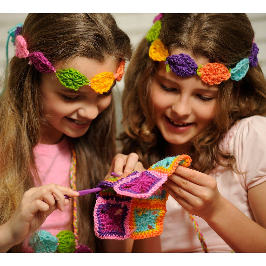 4M Easy-To-Do Crochet Starter Kit With Hooks, Yarn And Instructions
