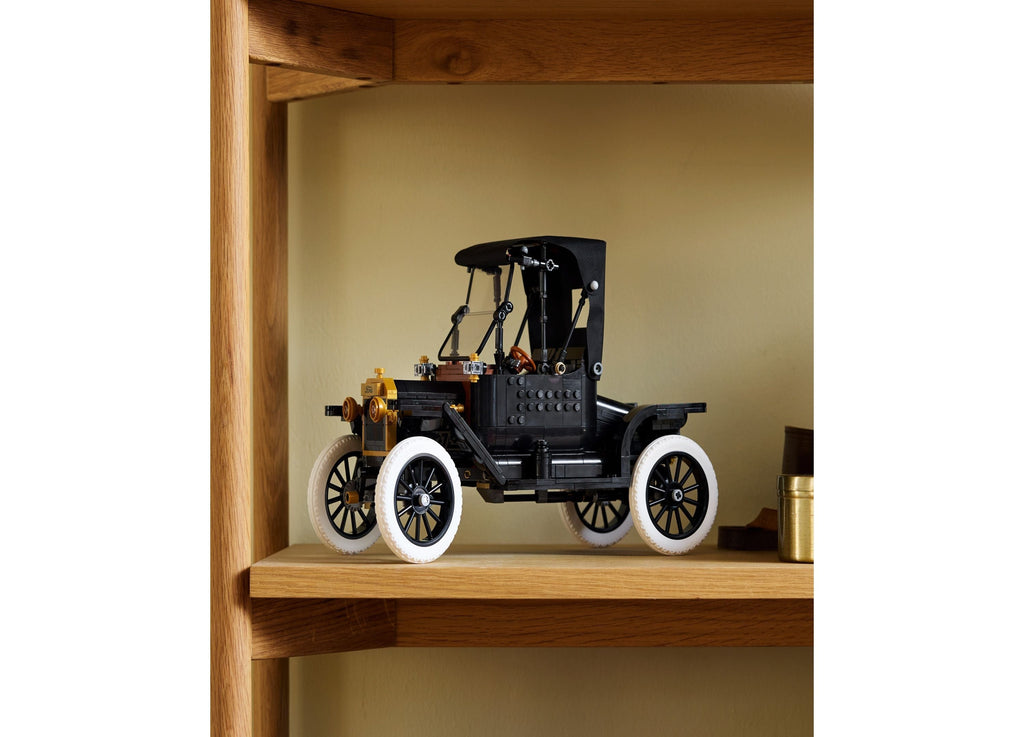 LEGO Icons Ford Model T Vintage Car Building Set - 1060 Pieces