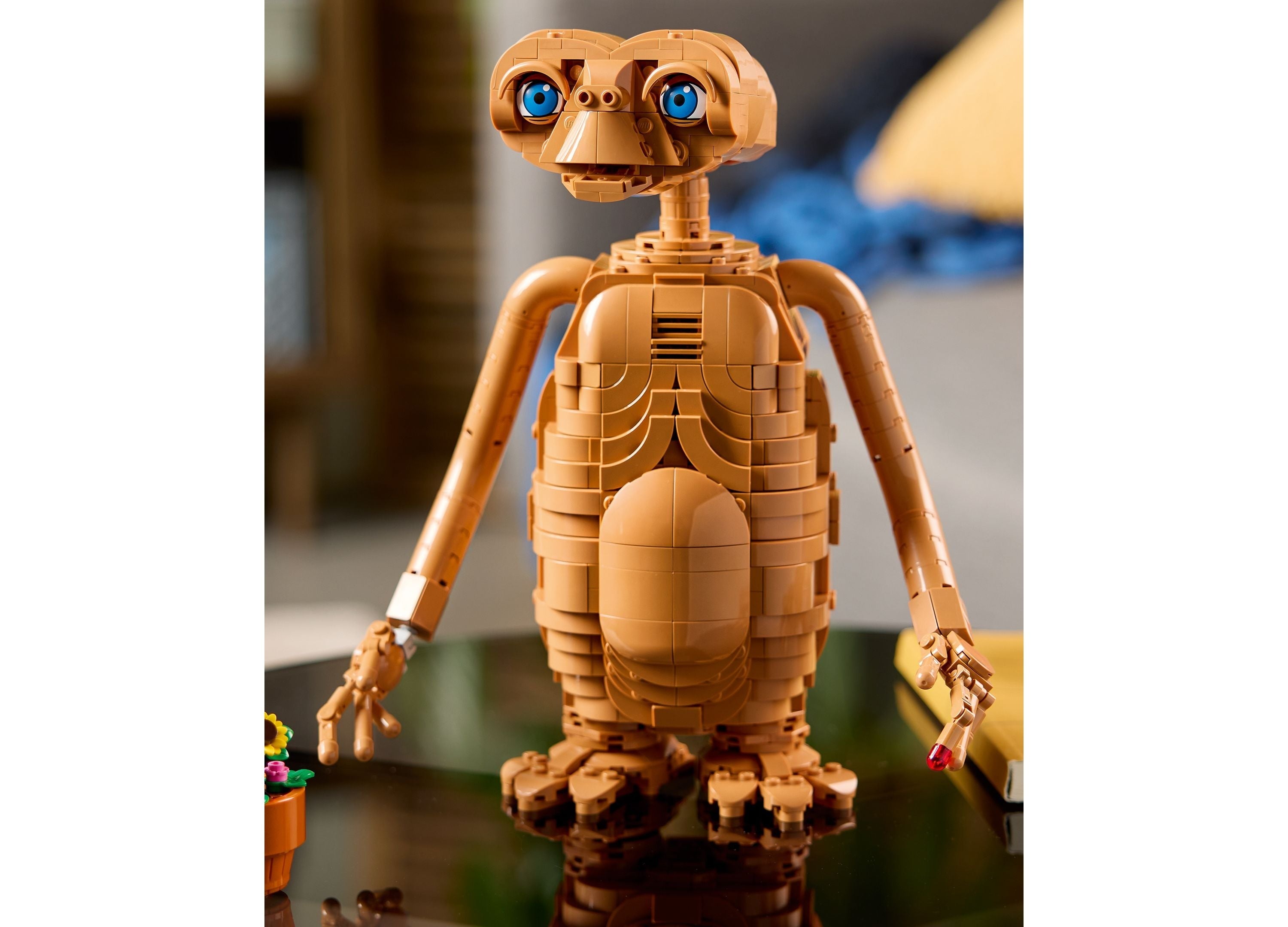 LEGO Ideas E.T. the Extra-Terrestrial 1226-Piece Building Set