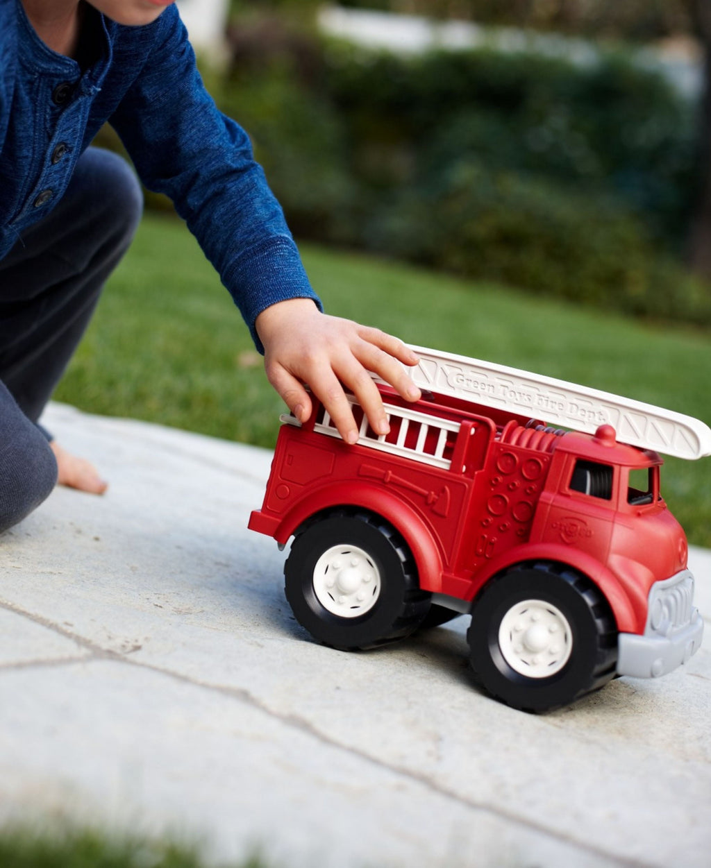 Green Toys Fire Truck With Rotating Ladder And Removable Side Ladders