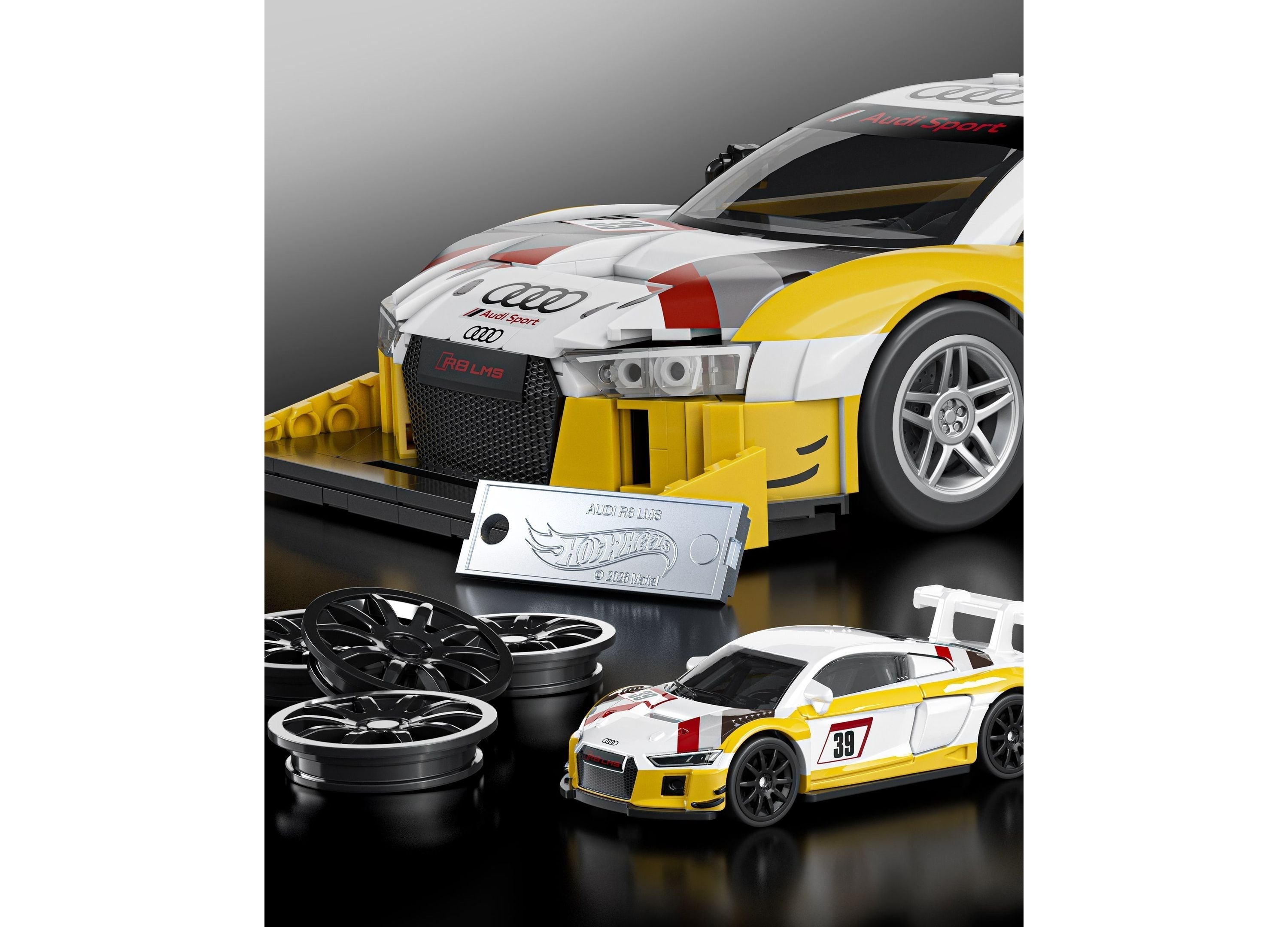 Mattel Brick Shop Hot Wheels '15 Audi R8 LMS Building Kit, 820 Pieces