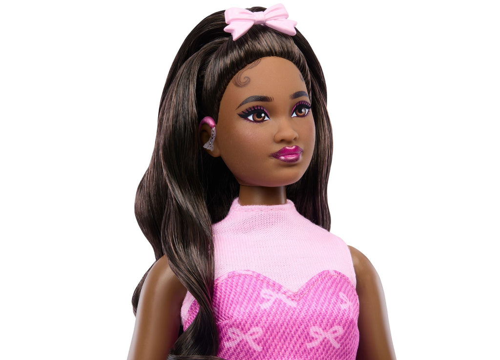 Barbie Deluxe Style Fashion Doll - Trendy Denim Ensemble