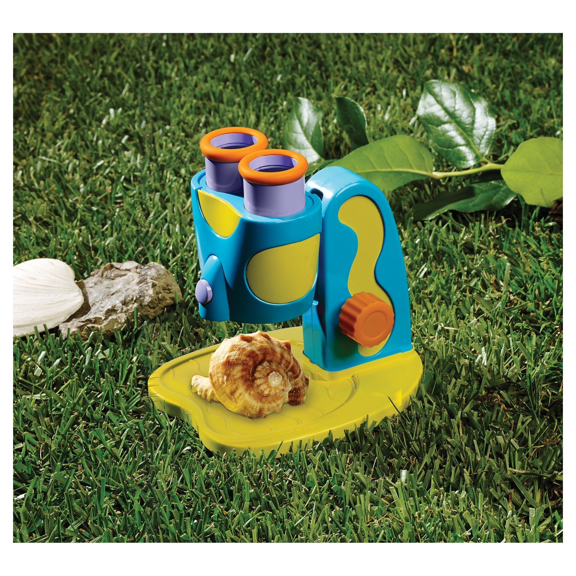 GeoSafari Jr. STEM Microscope With 8x Magnification And LED Light