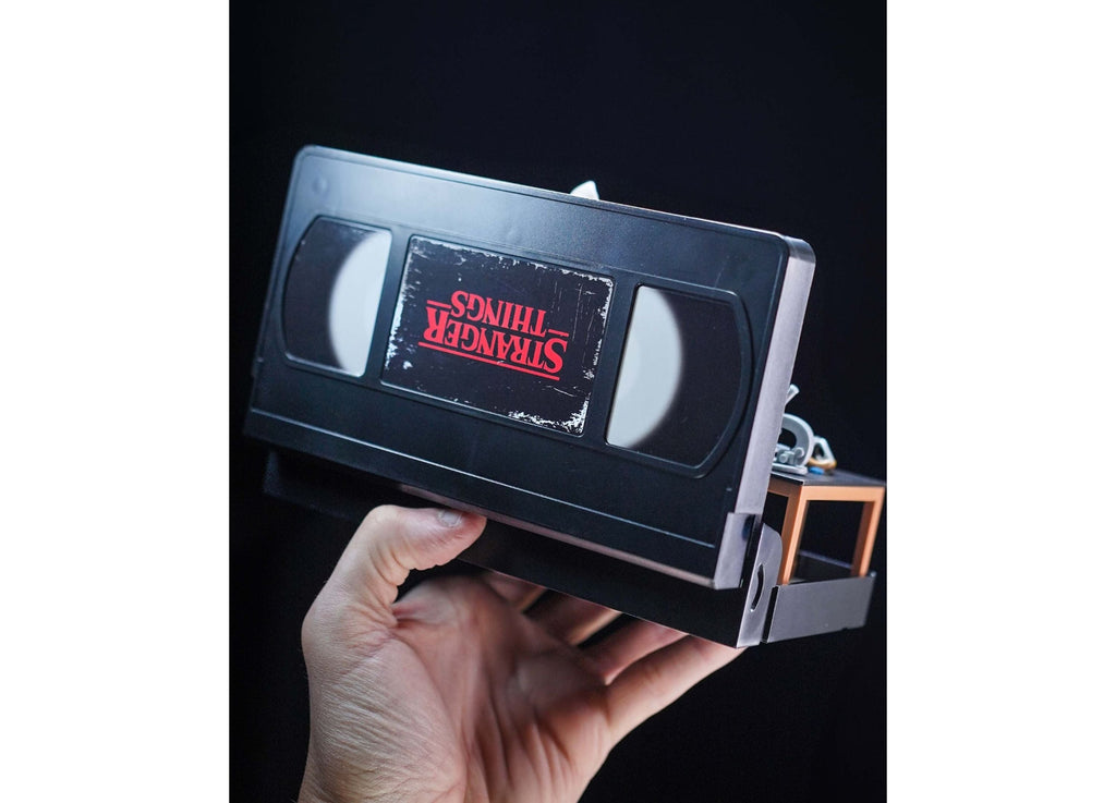 Wilder Toys Console Heroes Transforming VHS - Stranger Things Classroom Battle Scene