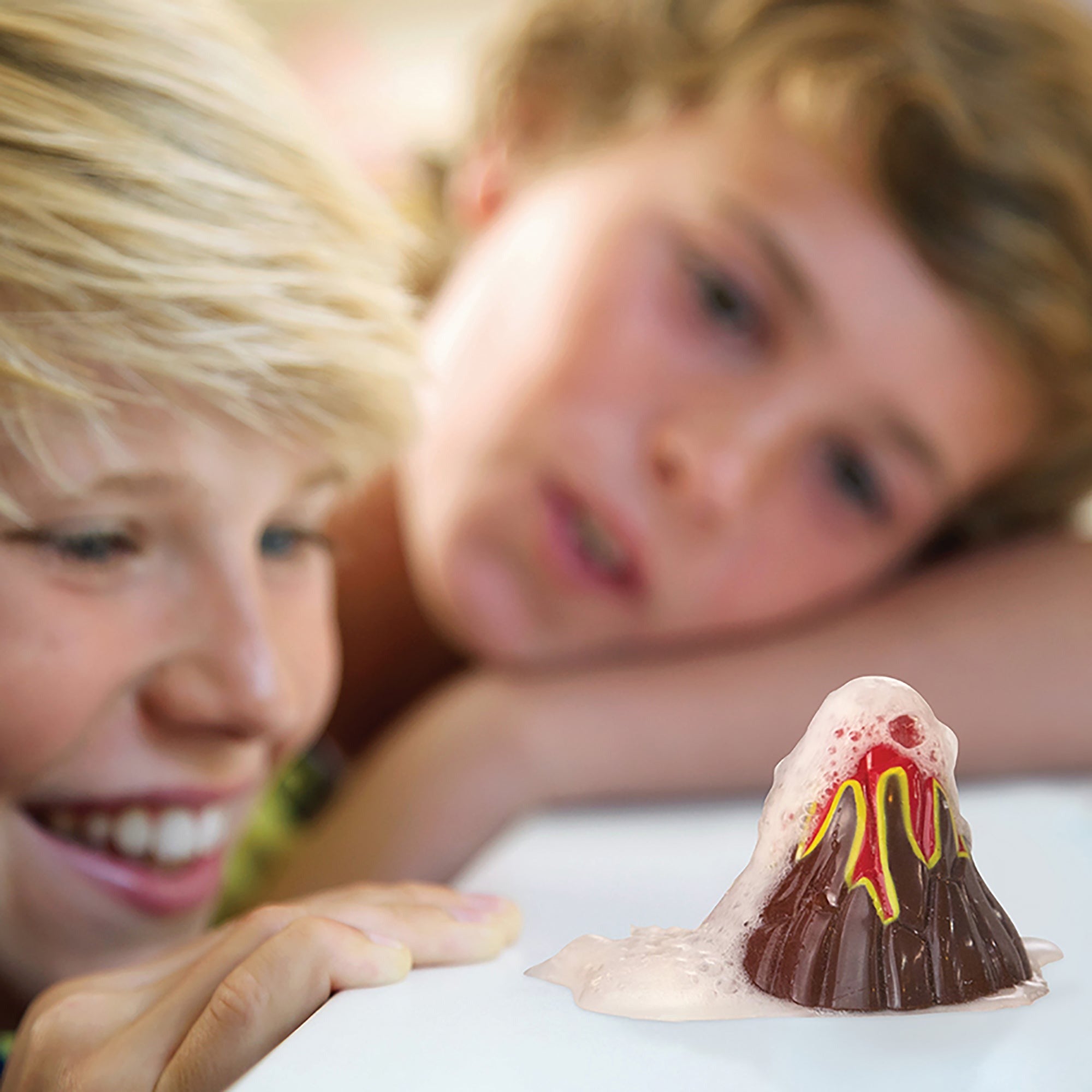KidzLabs Pocket Volcano Eruption Science Kit