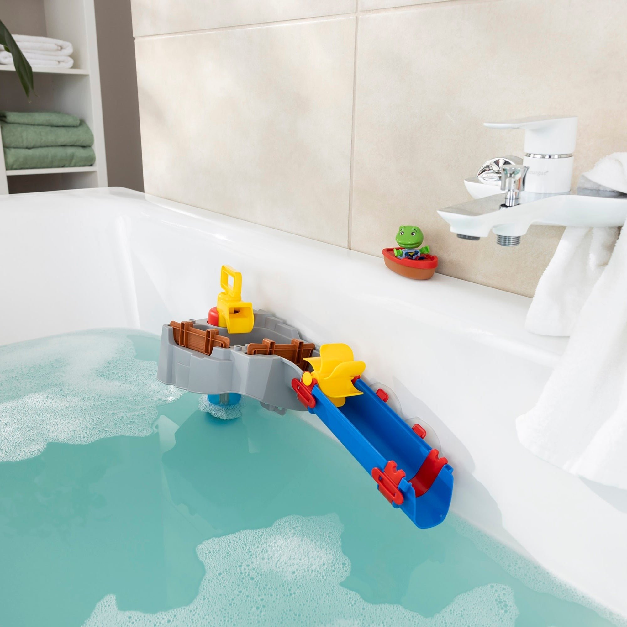 AquaPlay Sploshy Mountain Bathtub Water Play Set With Waterfall And Boat