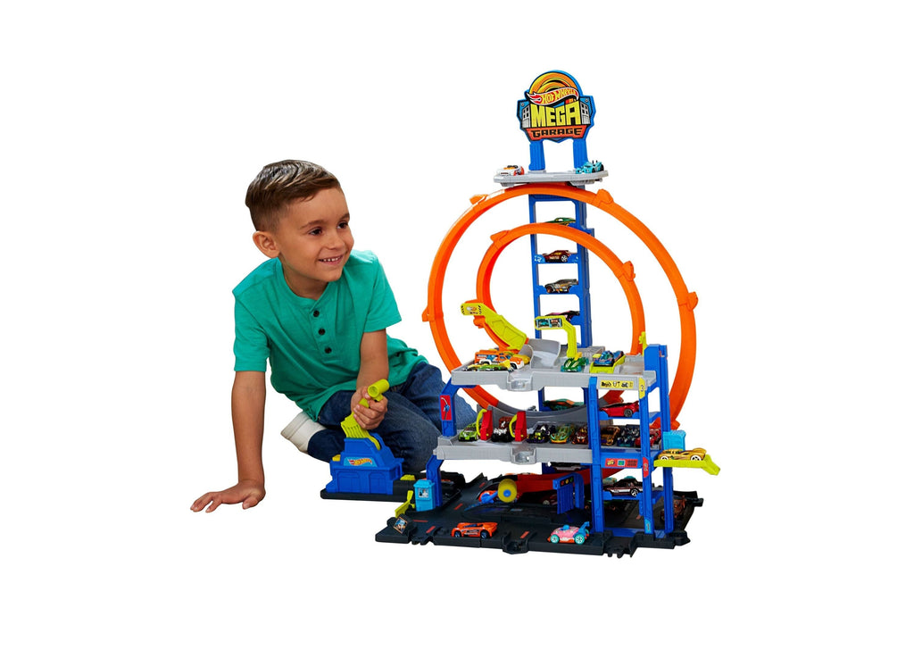 Hot Wheels Mega Loop Garage - Ultimate Racing Playset