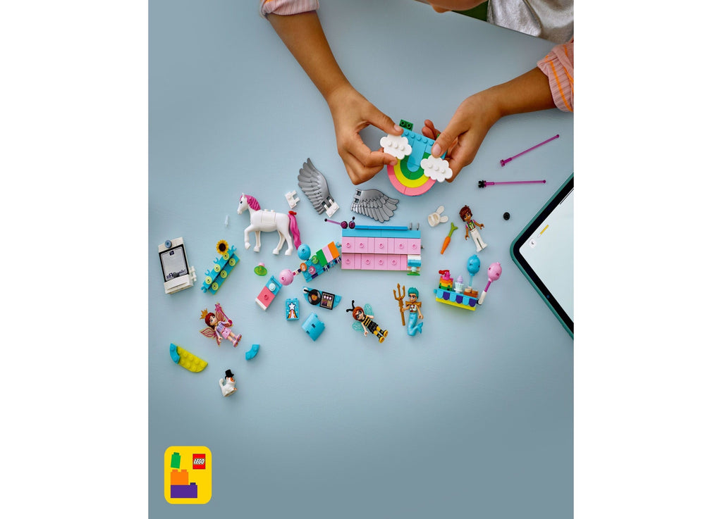 LEGO Friends 42661 Costume Party with Unicorn Fairy Set, 261 Pieces