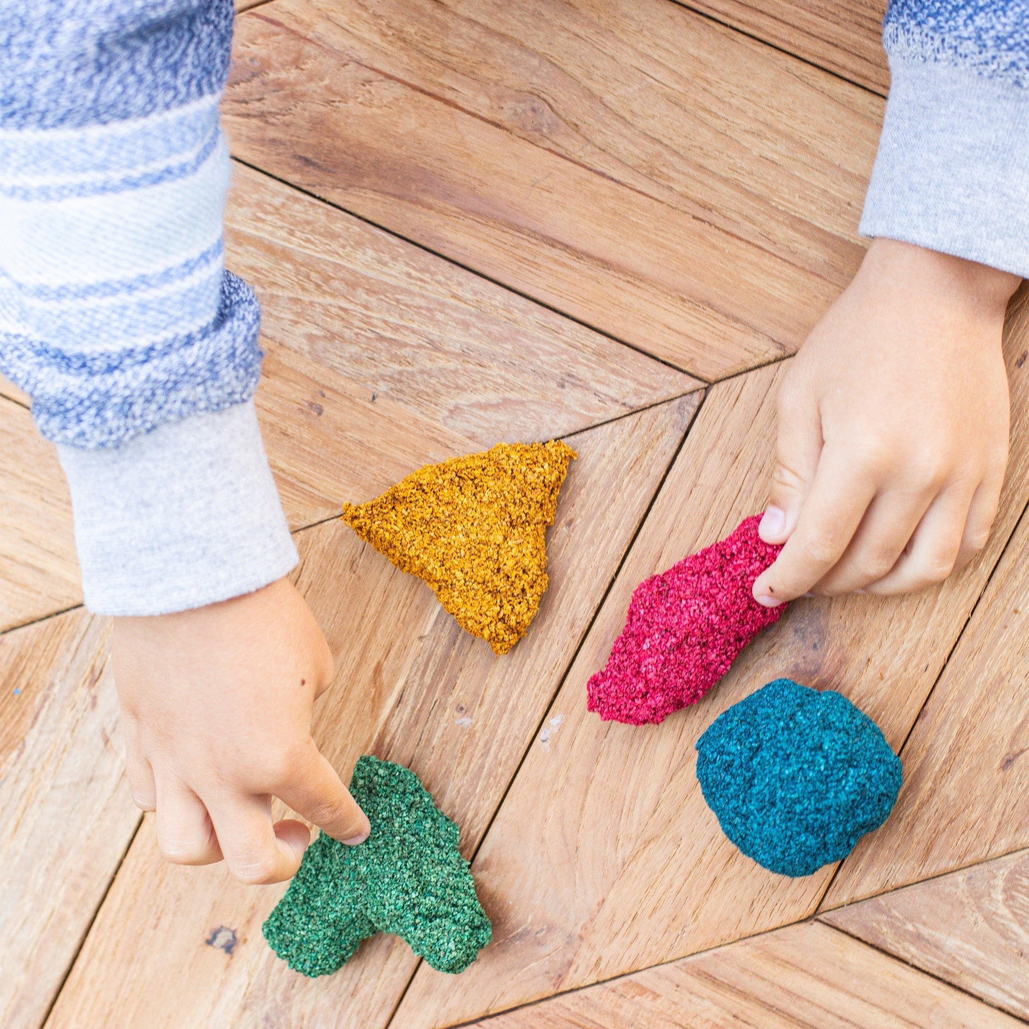 Educational Insights Playfoam® Naturals Hide & Seek Sensory Set