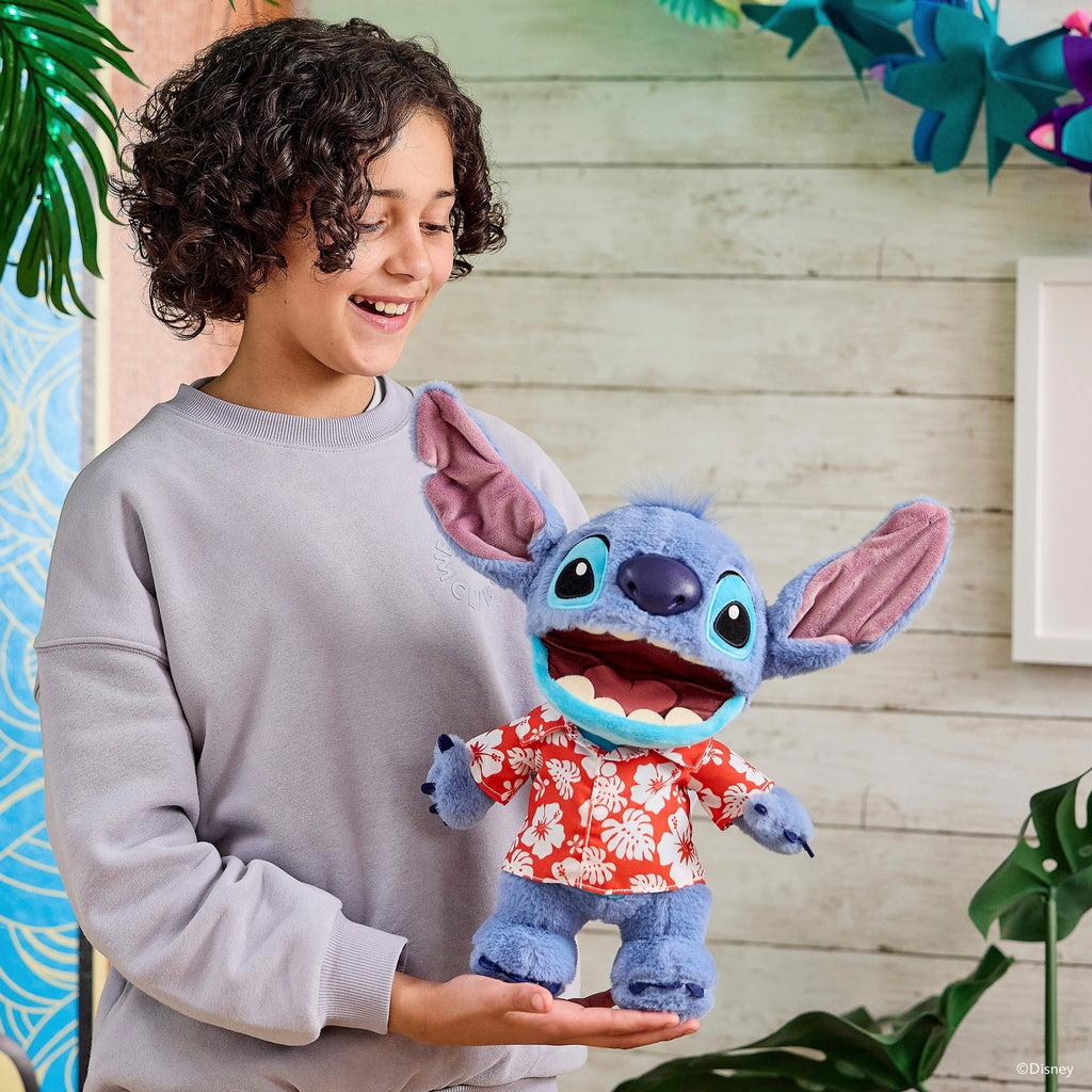 WOW! Stuff Disney Hawaiian Chatty Stitch Deluxe Puppetronic With Over 50 Sounds