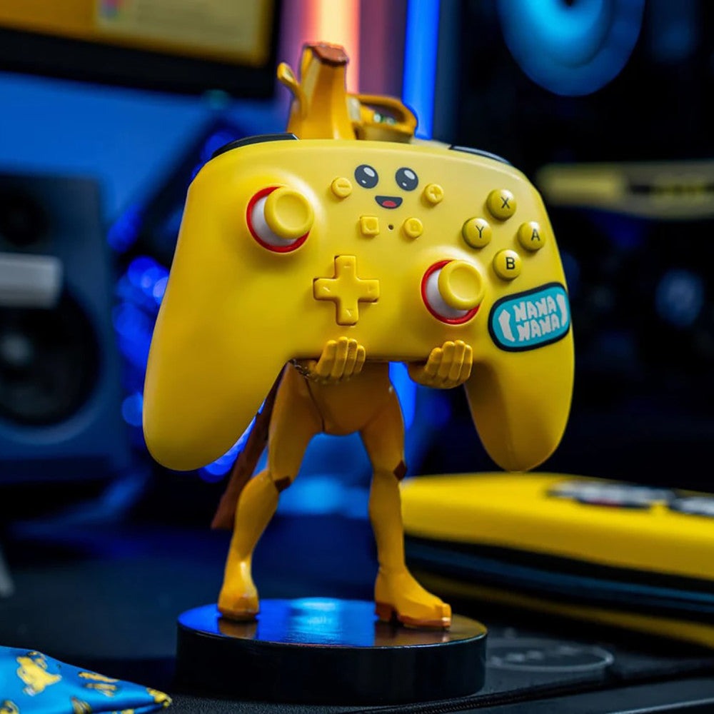Exquisite Gaming: Fortnite Peely - Dynamic Controller & Phone Holder