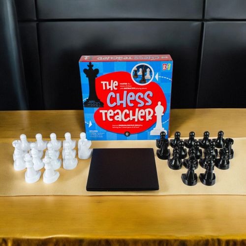 Chess Teacher: Master the Game