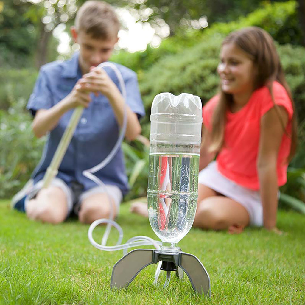 4M Science In Action Water Rocket Bottle Launcher Kit, Soars Up To 98 Feet