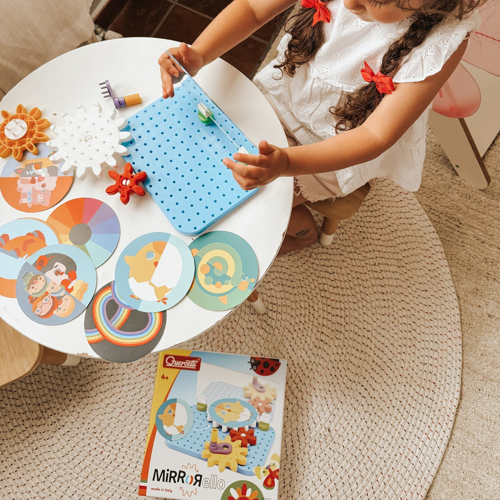Quercetti Mirrorello - Interactive Gear Assembly Toy - STEM Learning for Kids 4+