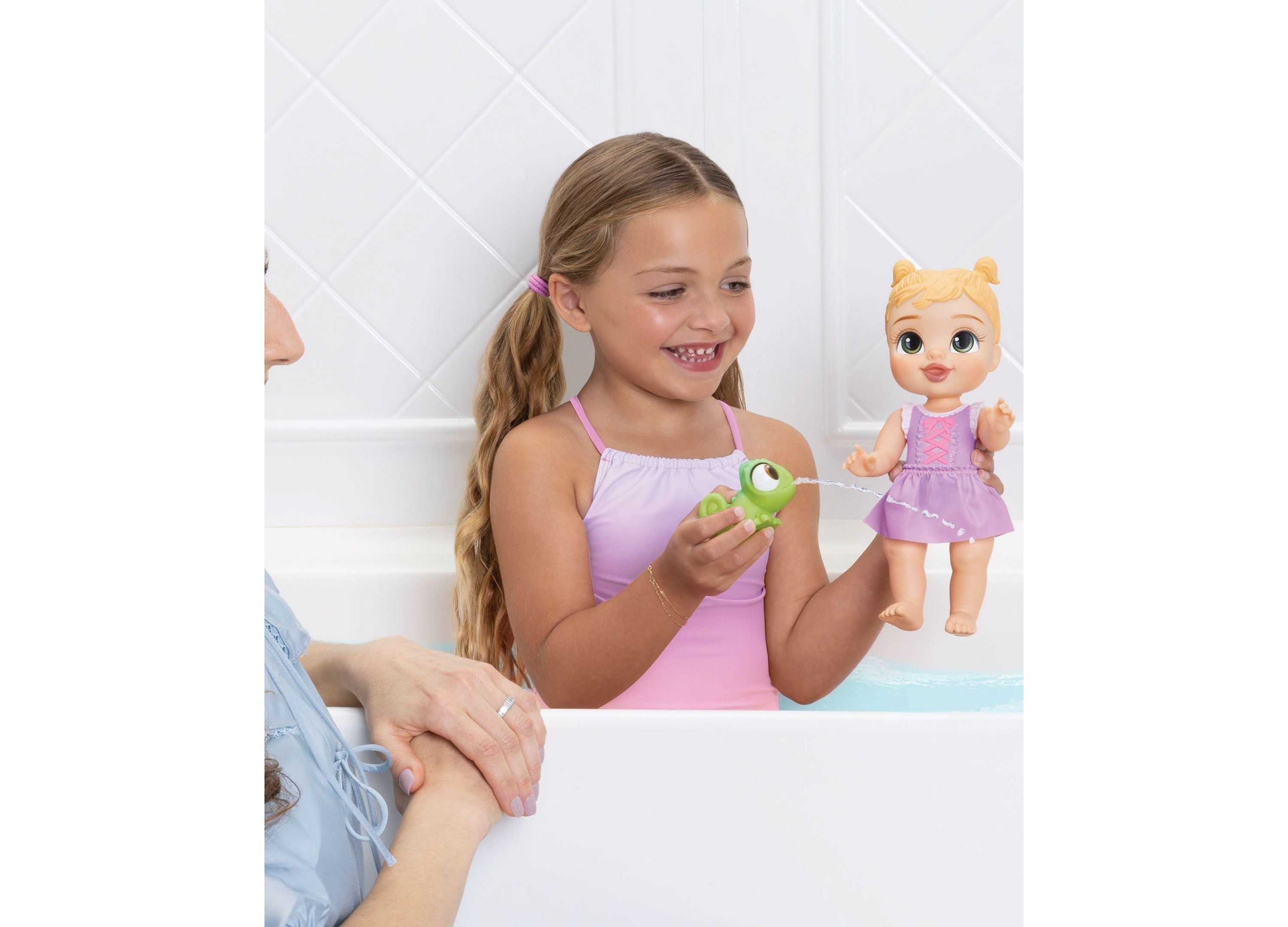 Disney Princess Rapunzel 12-Inch Bathtime Doll With Water Squirters