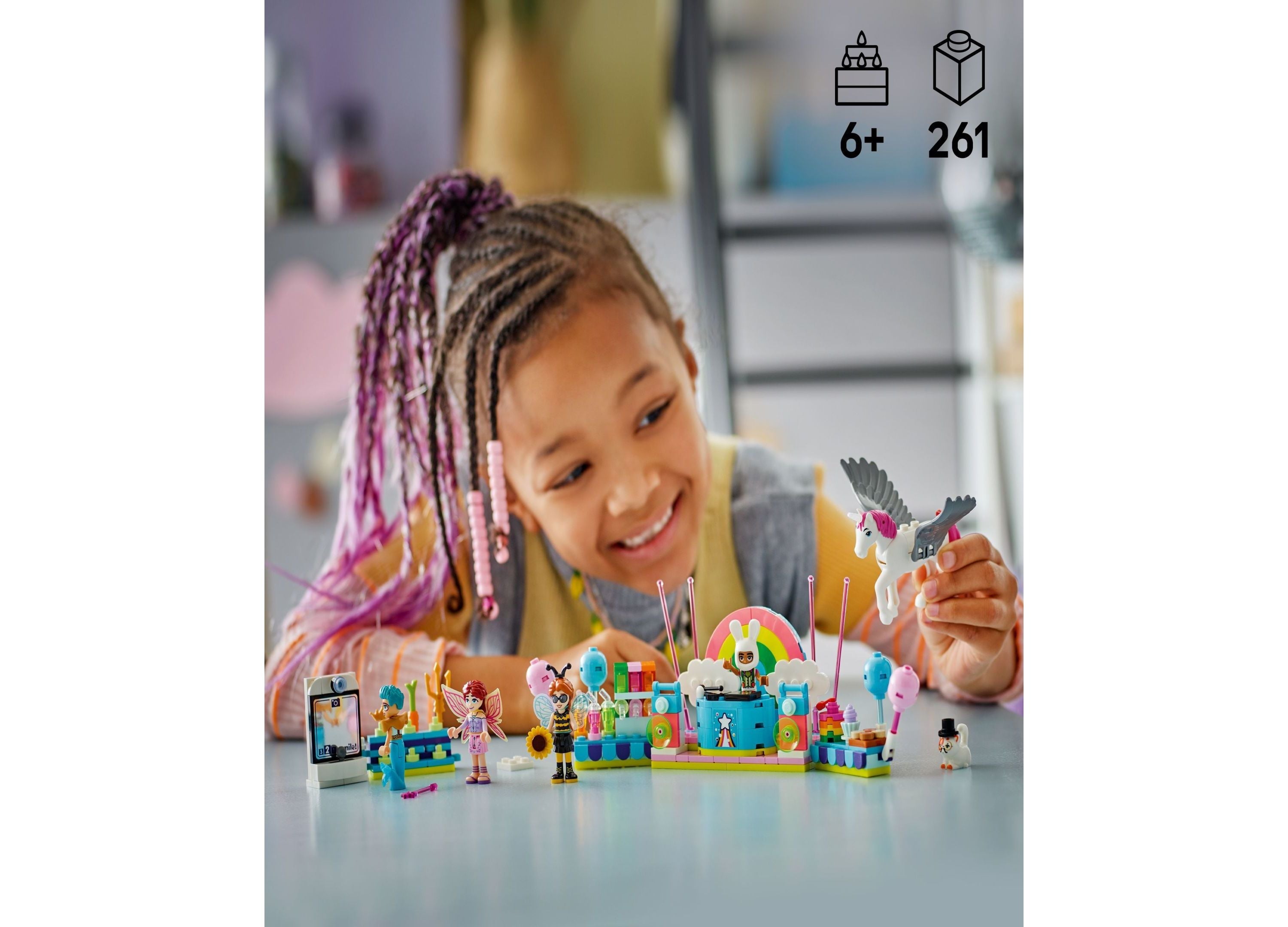 LEGO Friends 42661 Costume Party with Unicorn Fairy Set, 261 Pieces