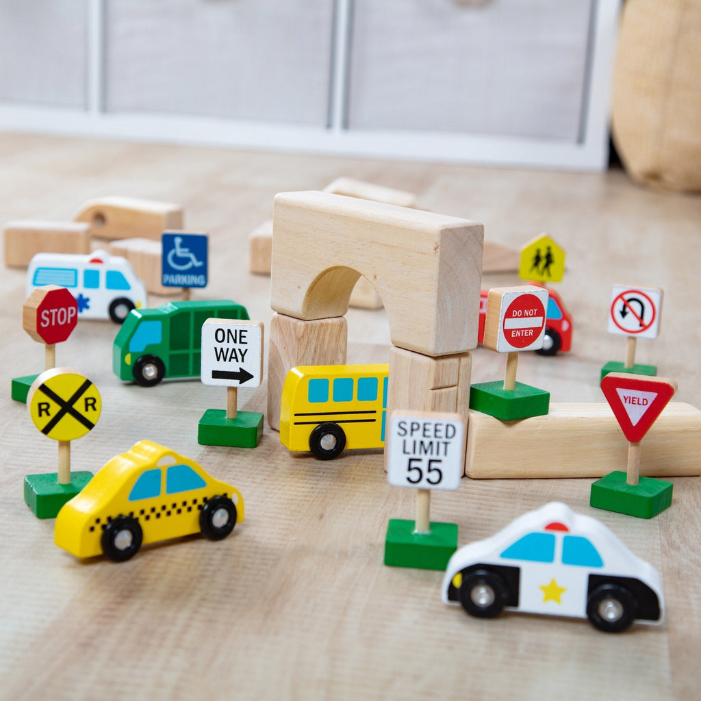 Melissa & Doug Wooden Traffic Adventure Play Set - 15 Pieces