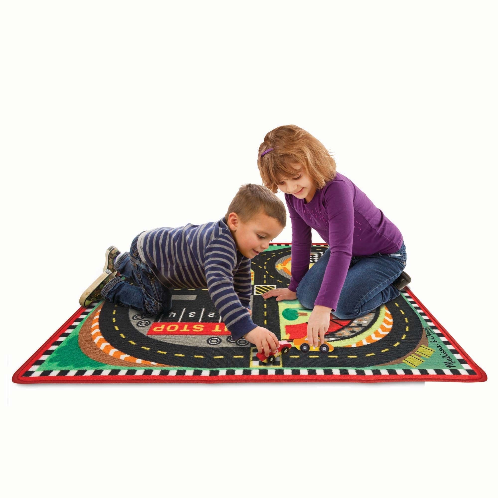 Melissa & Doug Round The Speedway Race Track Rug With 4 Wooden Cars Set