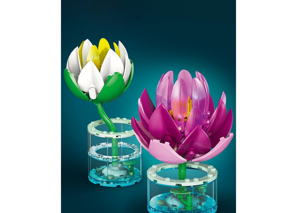 LEGO Botanicals Water Lilies 259-Piece Building Set