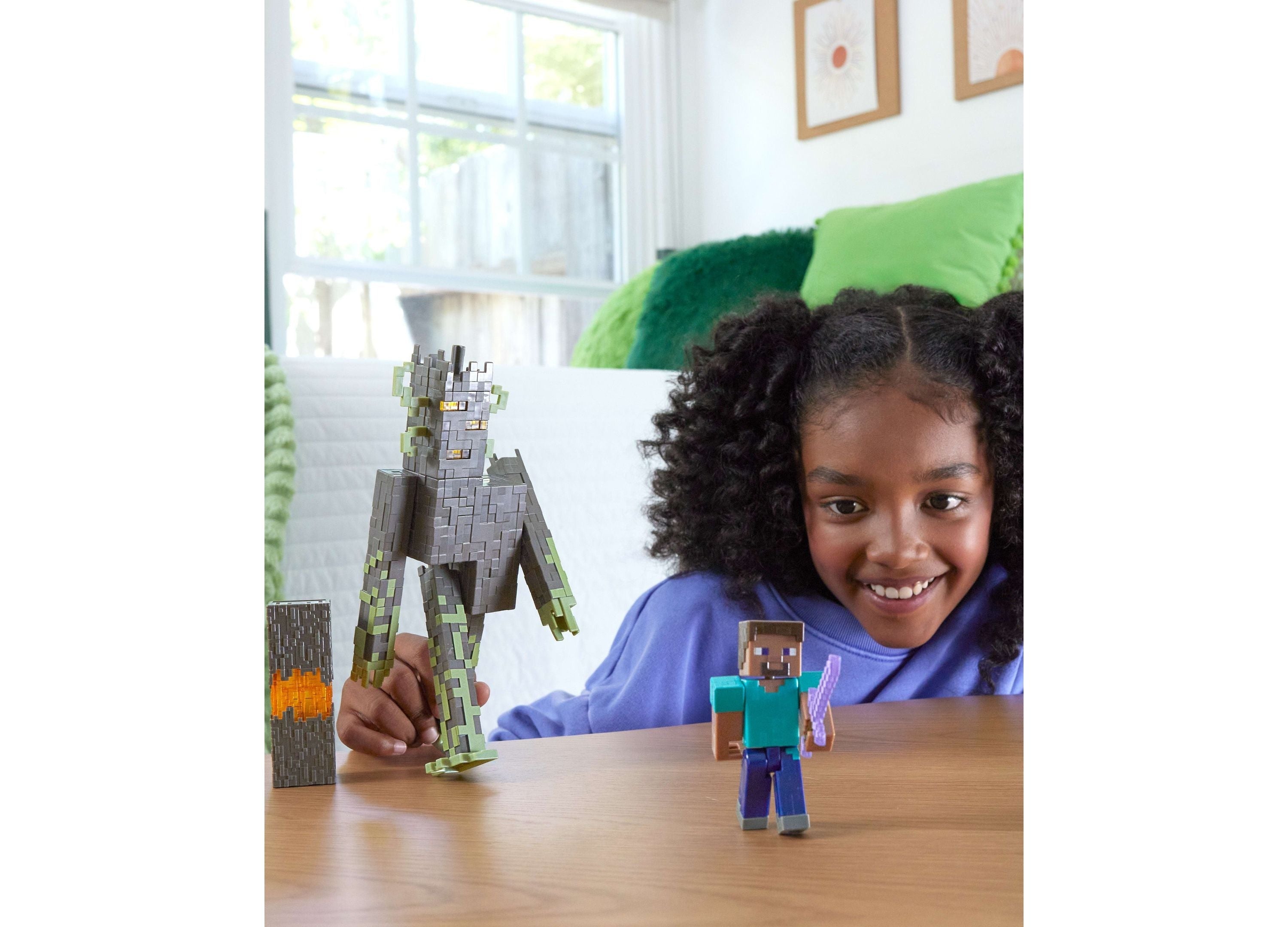 Minecraft The Creaking 8-Inch Action Figure With Interactive Lights, Sounds & Accessory