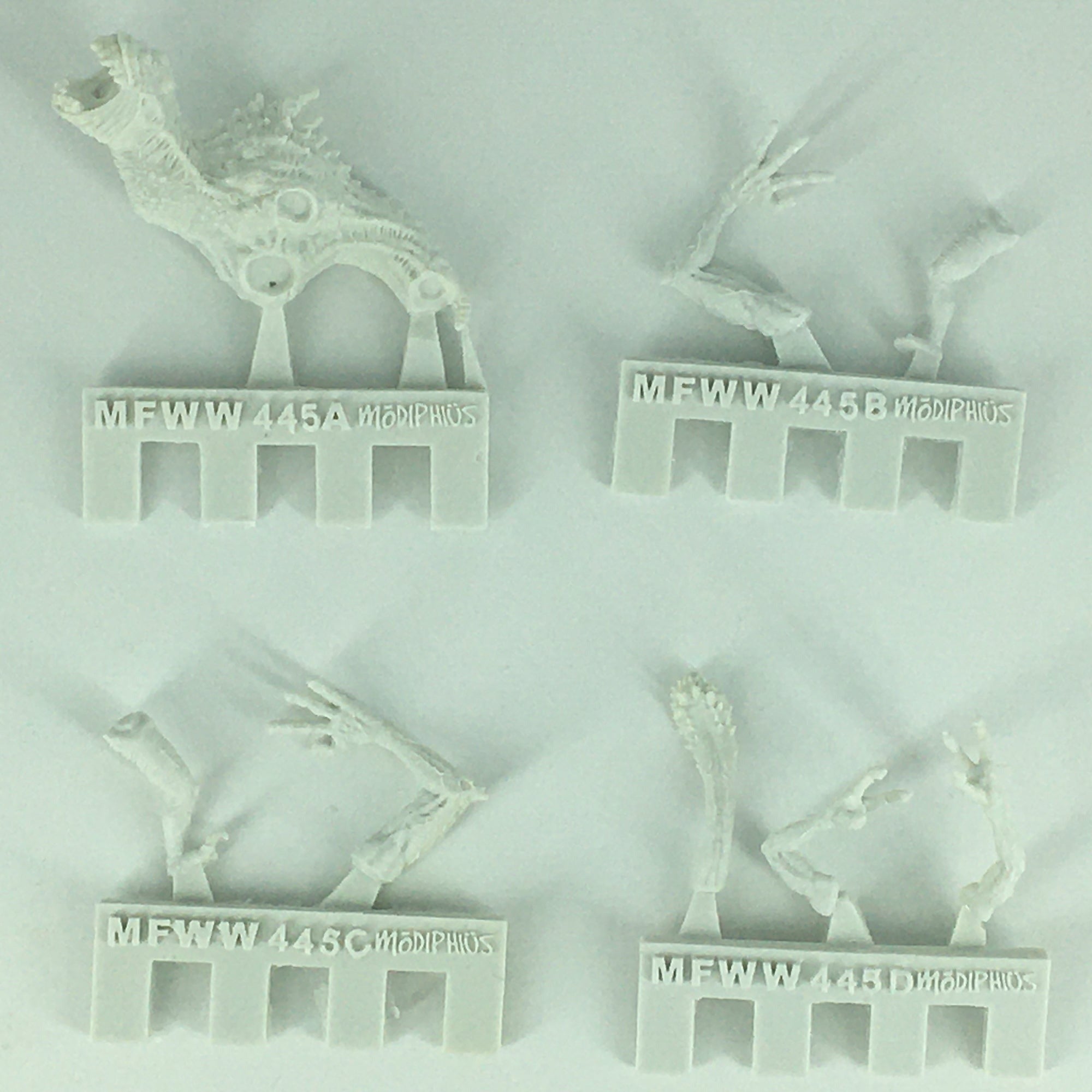 Fallout Miniatures Cryptids Snallygasters 2-Pack 32mm Resin Figures