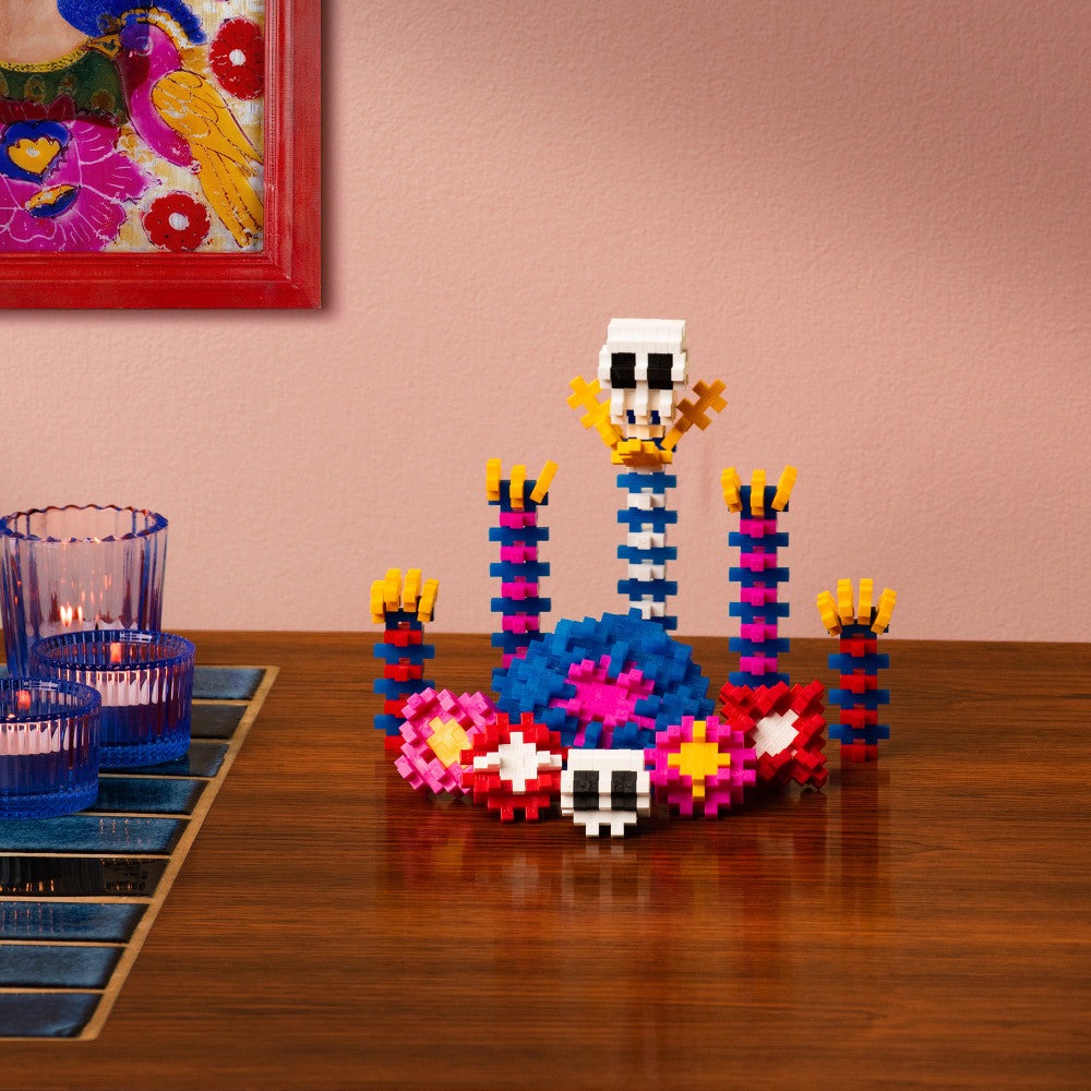 Plus-Plus Inspired Frida Kahlo 350 Piece Building Set