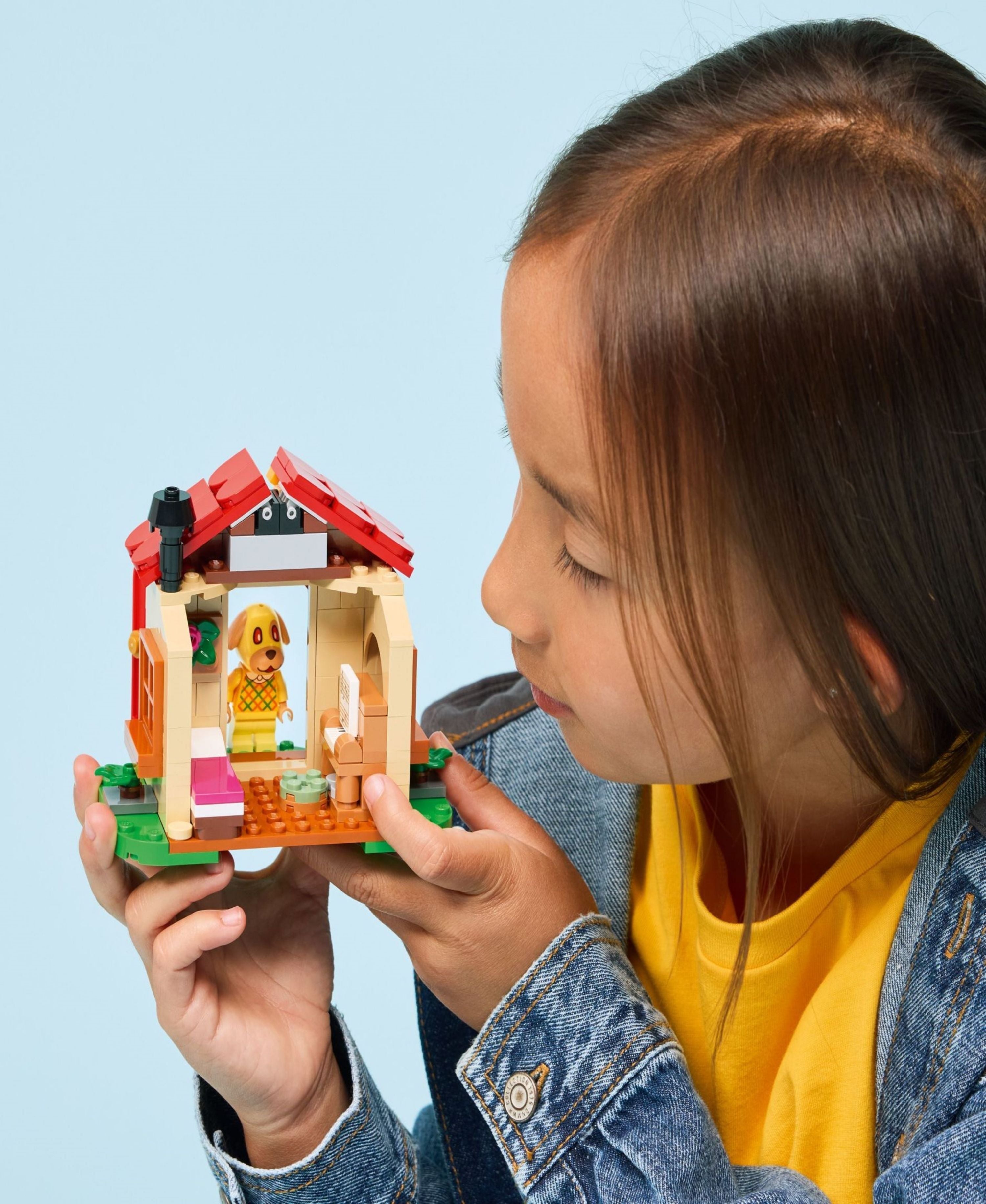 LEGO Animal Crossing Goldie's Cozy House Building Set 77058, 149 Pieces