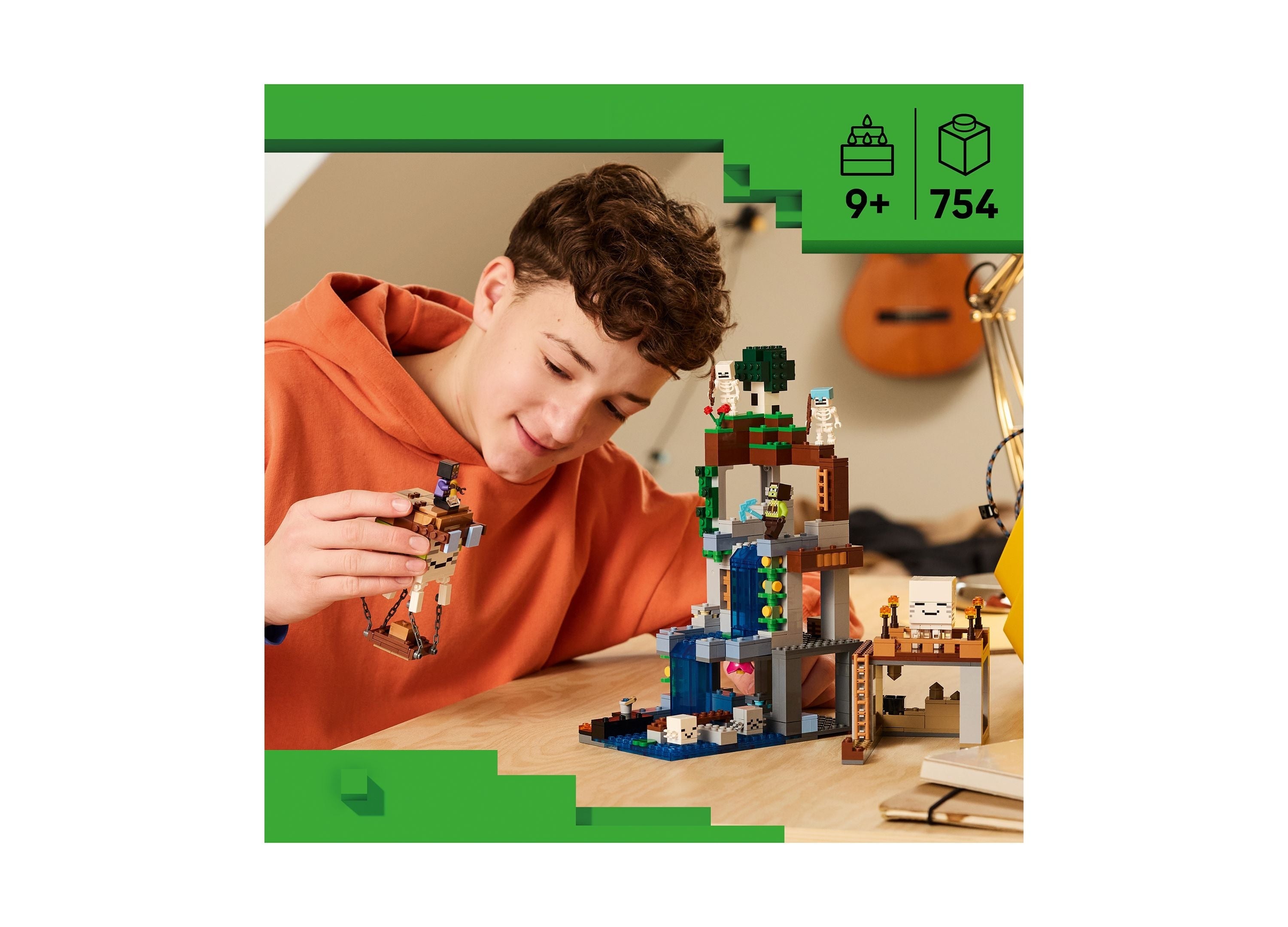 LEGO Minecraft Ghast Station 754-Piece Building Set