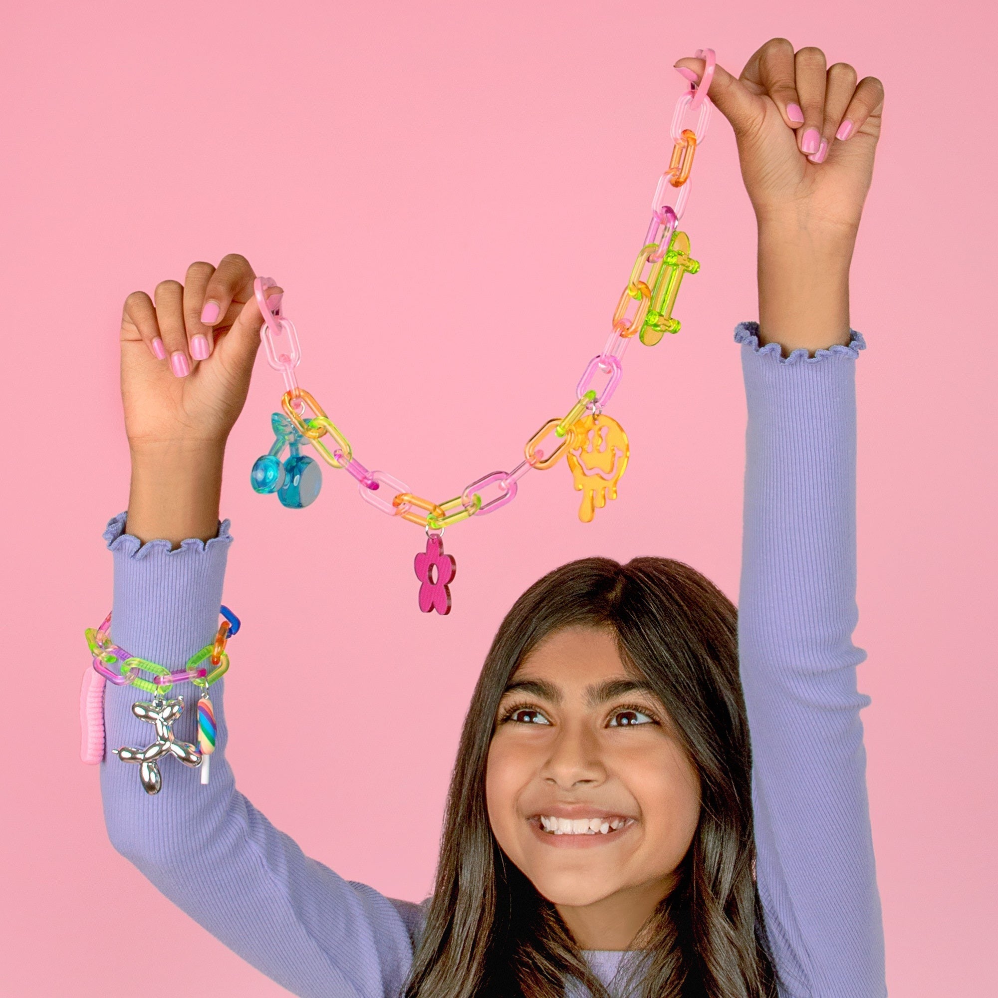 Fashion Angels So Rad Hyperlink Keychain Jewelry Design Kit With 8 Charms And 35 Snap Links