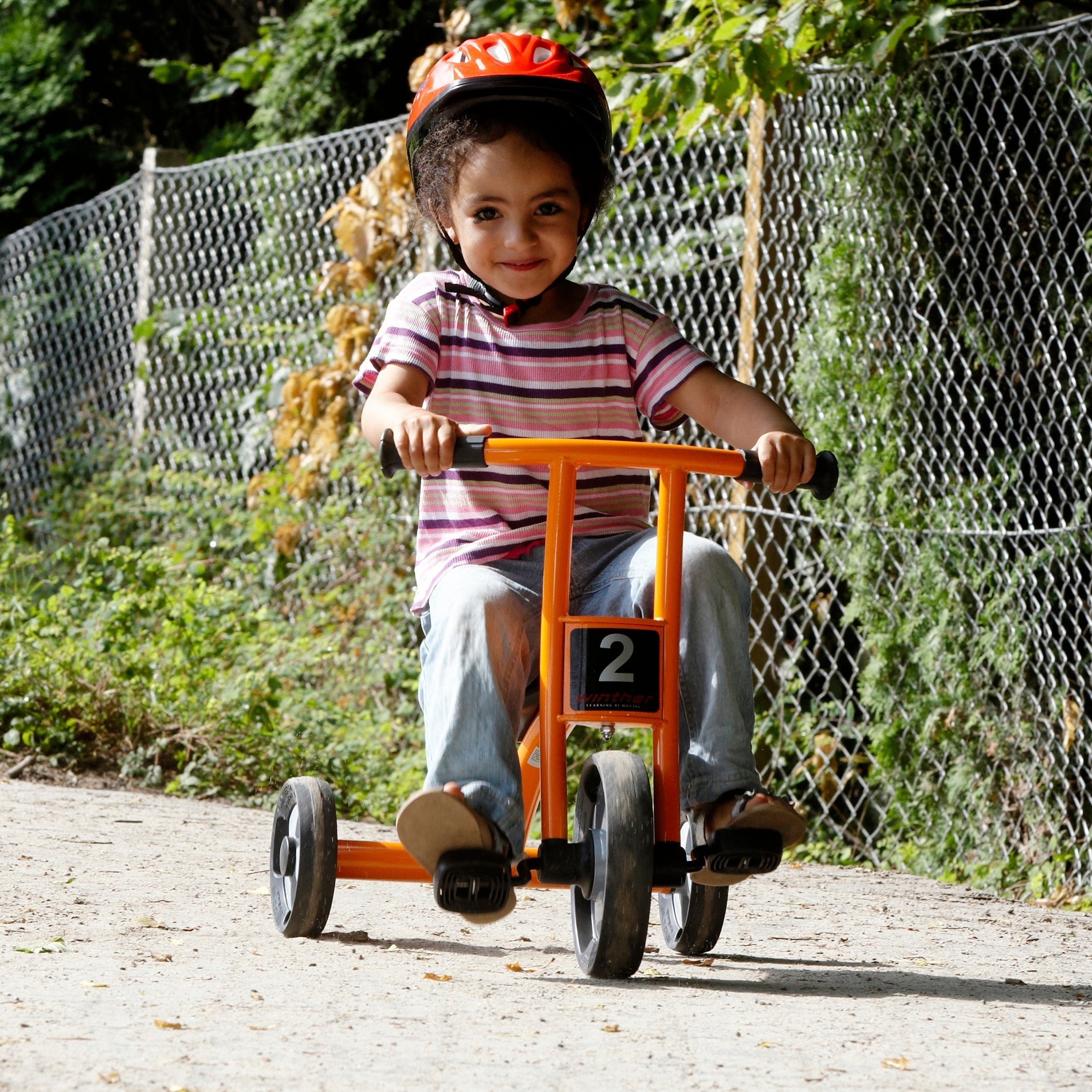 Winther Circleline Tricycle - Small - Robust & Fun Ride-On